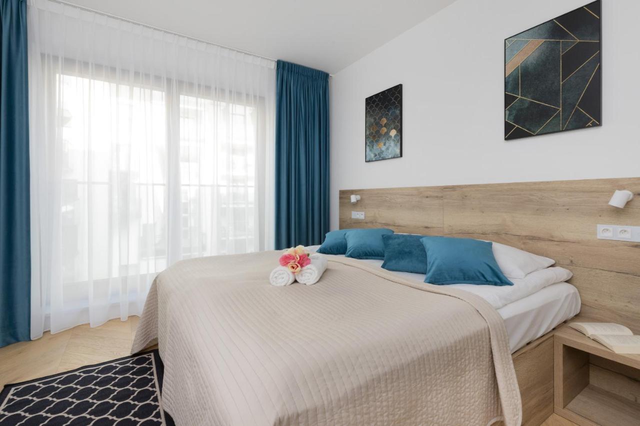Warsaw Praga Okrzei Apartment By The River By Noclegi Renters Varsóvia Exterior foto